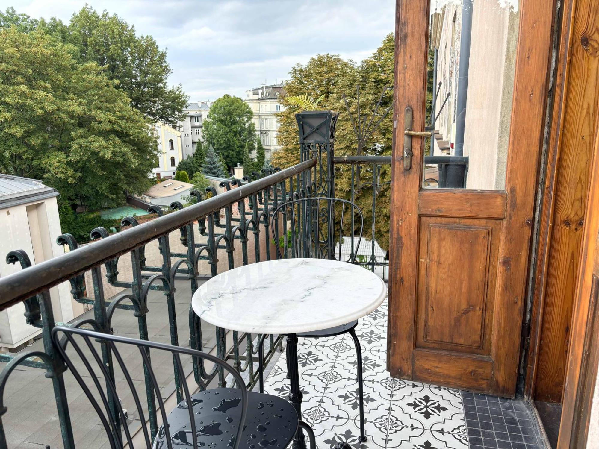 Lion Apartments - Platinium Krasków Exterior foto